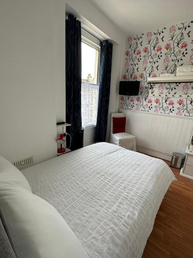 Manor Lodge Guesthouse ケインシャム エクステリア 写真
